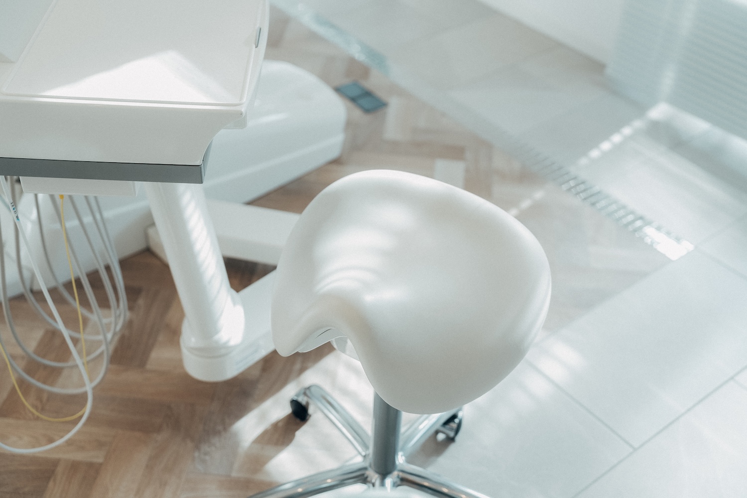 Detailbild des Arztstuhls in der Zahnarztpraxis NOVA-Z in München-Harlaching